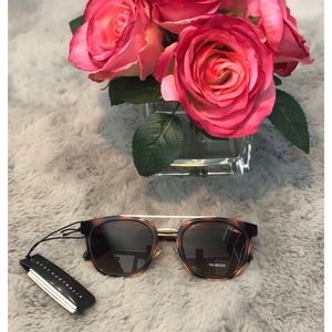 Quay Australia Coolin Polarized Sunglasses
